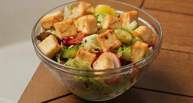 Halloumi Salad